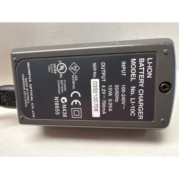 Olympus Li-10C - Battery Charger - for LI-12B - Picture 4 of 4